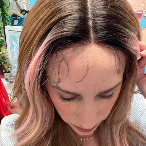 🦋Hang 10 Lacefront Wig purchased from Rebel Gypsy - Picture 6 of 7